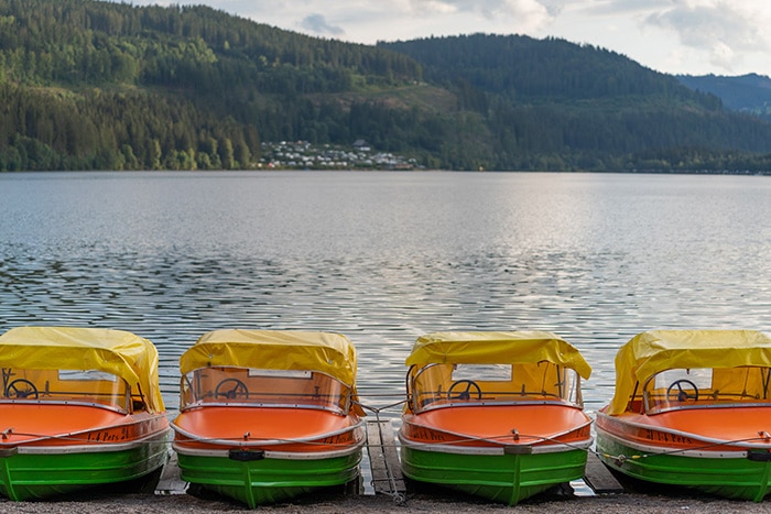 titisee-seeufer-boote